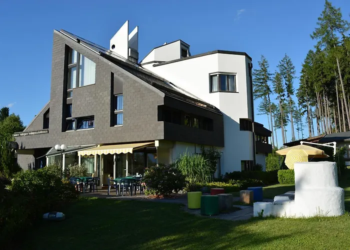 - Leitgebhof